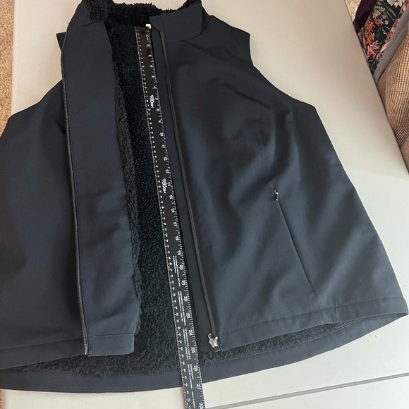 J Jill Fit Vest Women XL Black Faux Fur Sherpa Lined Full Zip Sleeveless Pockets - Picture 10 of 13